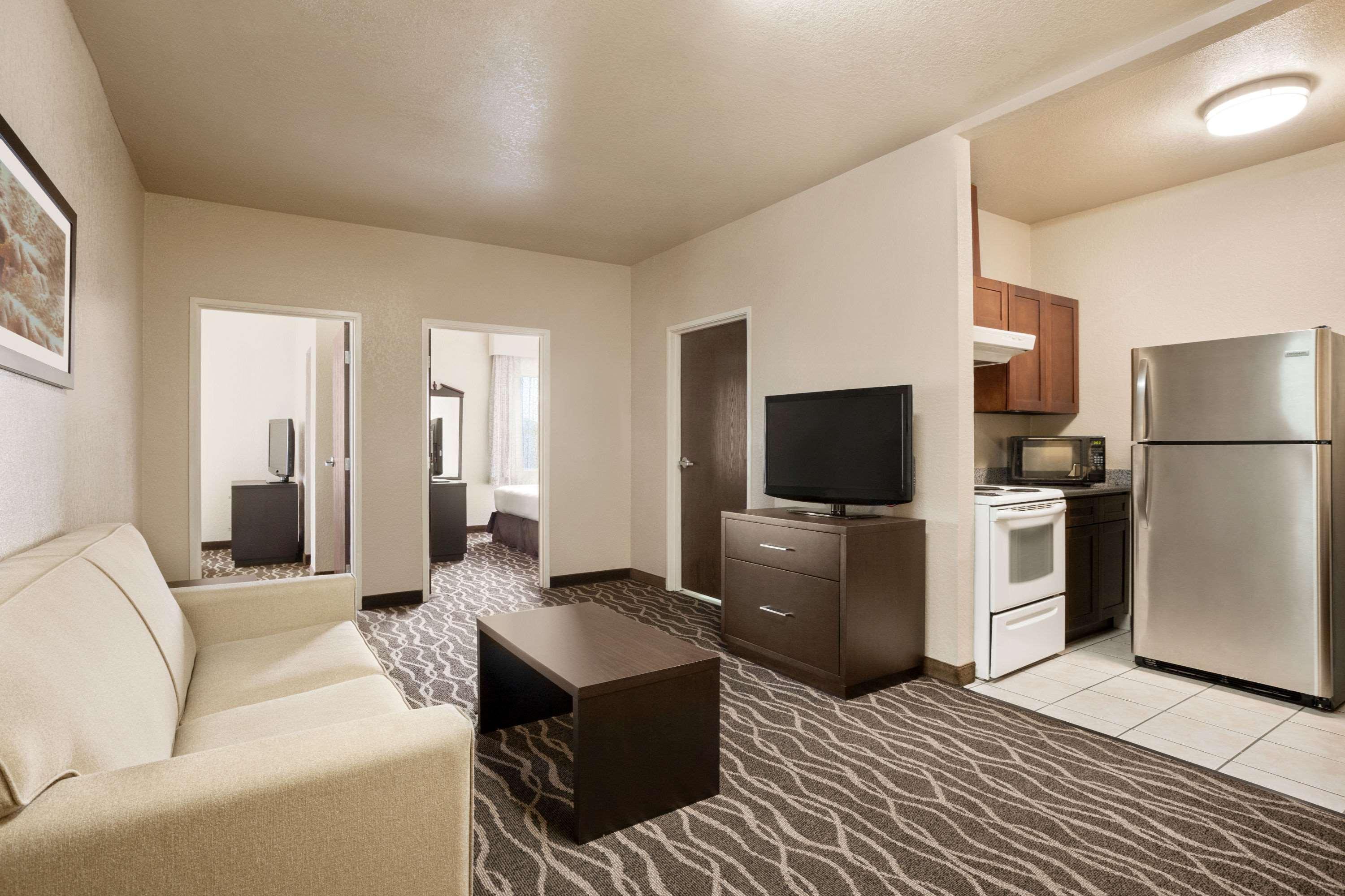 Baymont By Wyndham Clute Lake Jackson מראה חיצוני תמונה